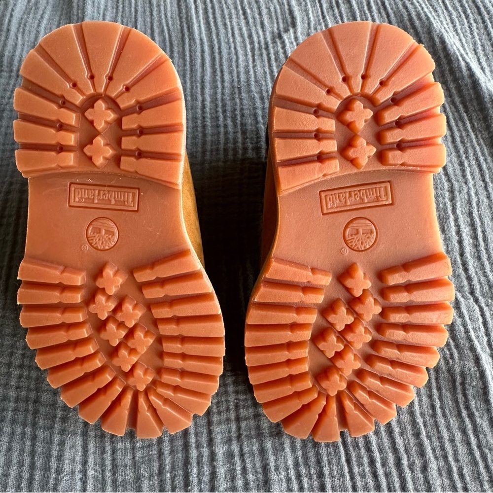 Timberland Premium 6-Inch Boot - Picture 7 of 11